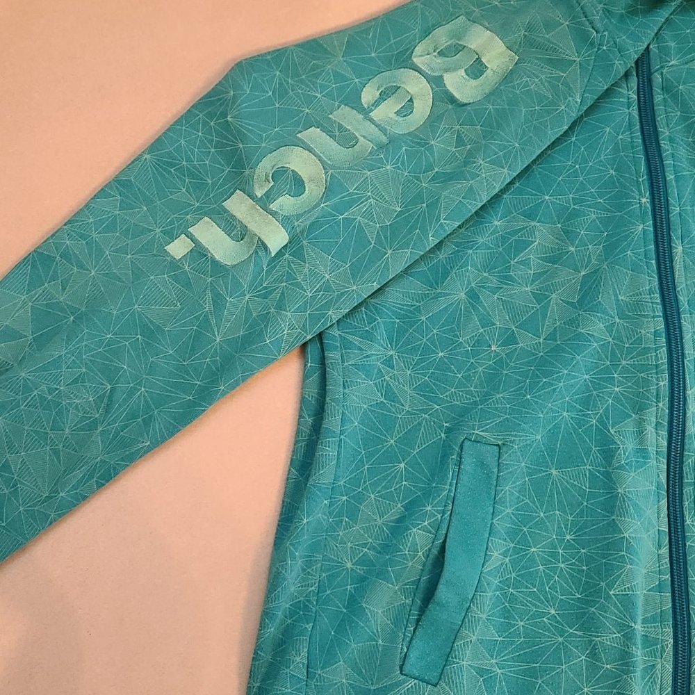 Turquoise Bench Sweater - Picture 3 of 15